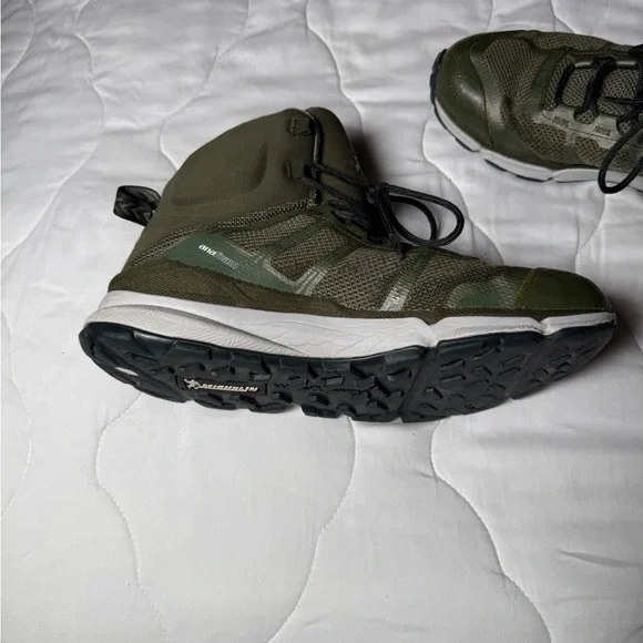 🔥 Under Armour Men’s Charged Core Mid Boots Gore-Tex — Size 9 — OD Green 🔥 - Picture 13 of 17